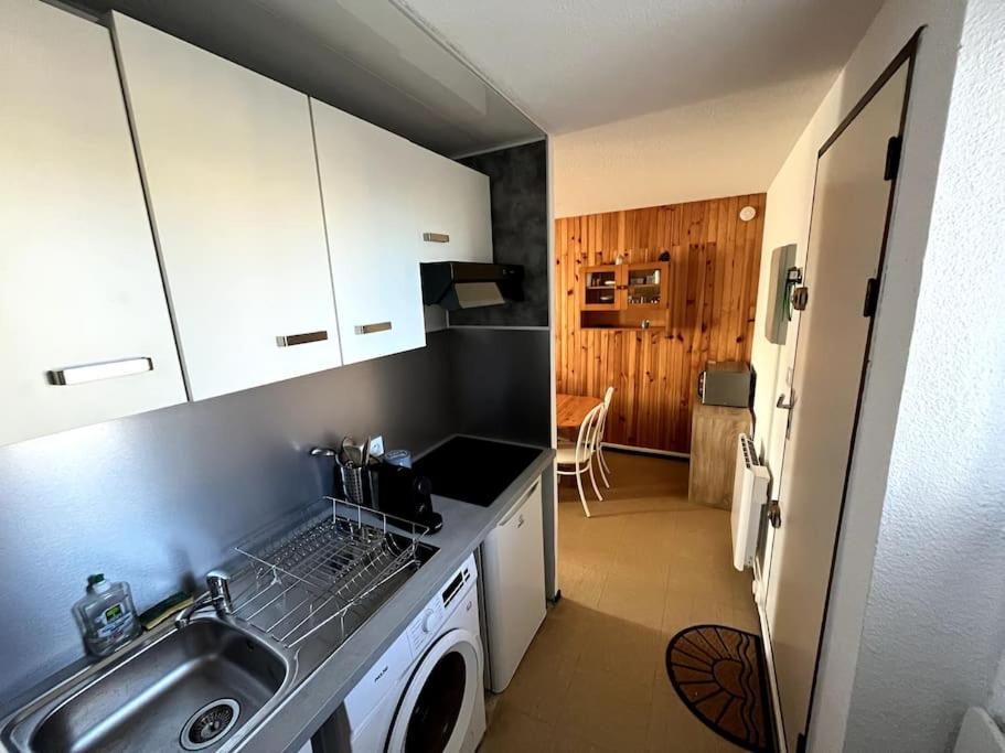 St-Pierre-La-Mer, Bel Appartement A Dans Residence Avec Piscine Et Tennis Entre 5 Et 10 Min De La Plage Fleury  Exterior foto
